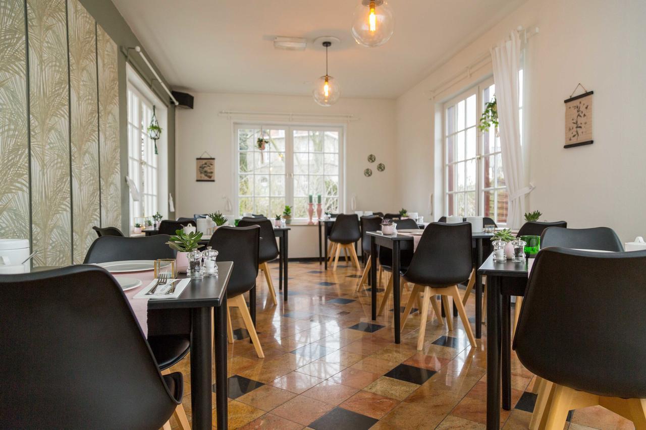 Hotel - Restaurant De 4 Jaargetijden เอเพน ภายนอก รูปภาพ